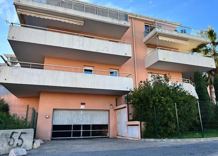 דירה Terrasse Pres De La אנטיב