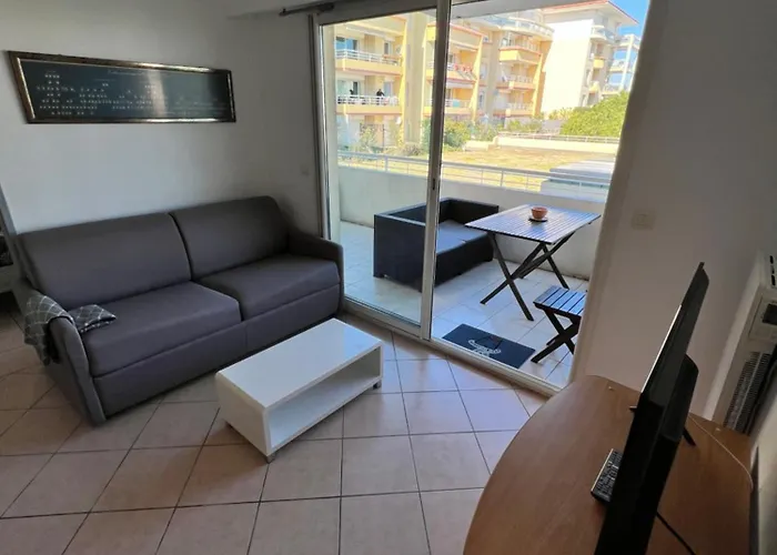 Terrasse Pres De La